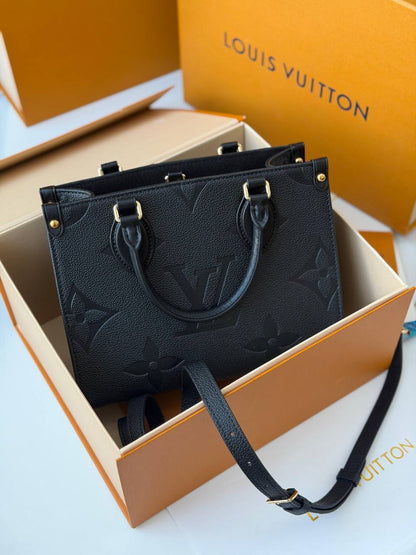 *LOUIS VUITTON*
*Master*++++++
*25 Cm*
*AVAILABLE NOW*
For Price 👇 WTSP Text Zain 0568585901

Zain257
♥️♥️♥️