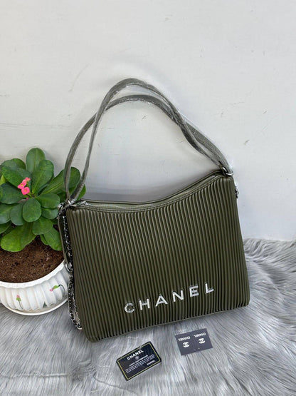 Chanel
90 dhs💓

Zain244
♥️♥️♥️