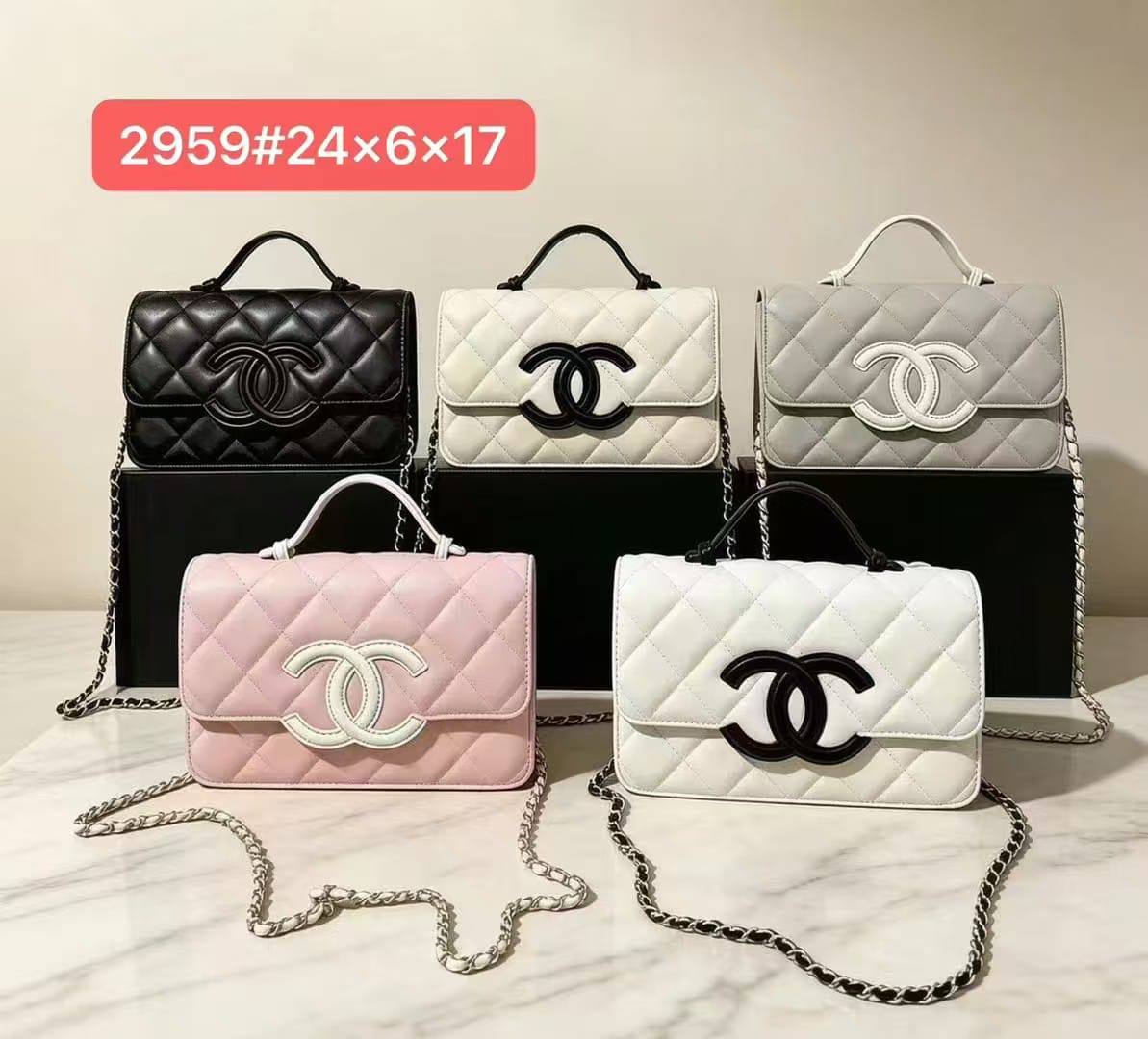 Chanel

SIZE 24cm
110 dhs🇦🇪🇦🇪

Zain200
♥️♥️♥️