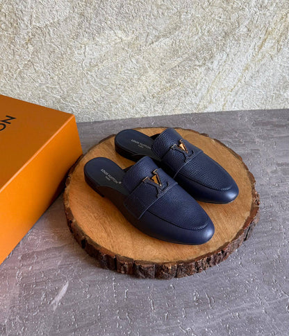 LOUIS VIITTON💫

SuperMaster Quality 💯
480 dhs🇦🇪🇦🇪

Size: 36-41💥

Zain171
♥️♥️♥️