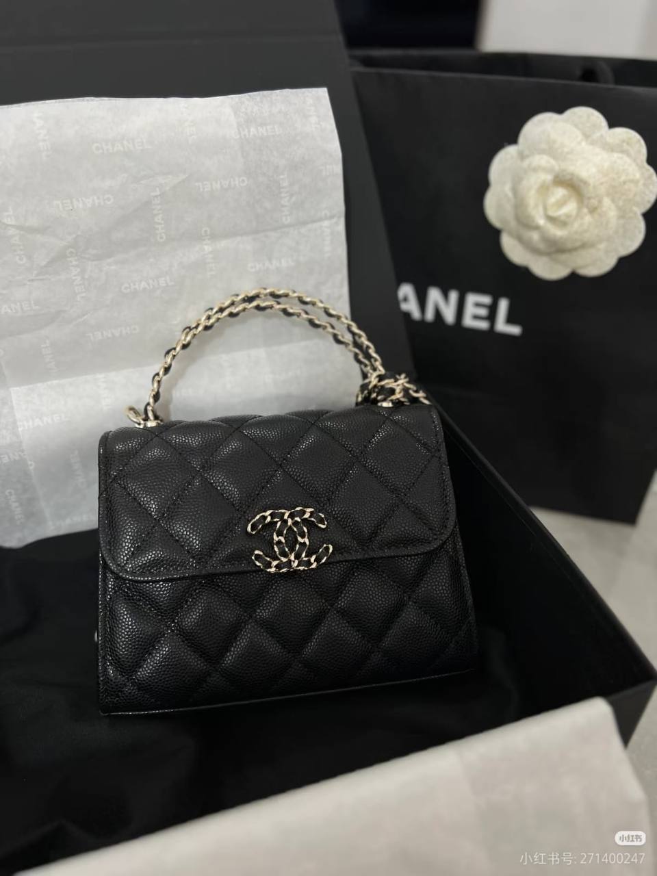 Chanel
Master💓💓
230 dhs✅

Zain10
♥️♥️♥️