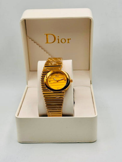 Dior ladies 
New Arrival*🤩🤩
55 dhs✅

Zain08
♥️♥️♥️