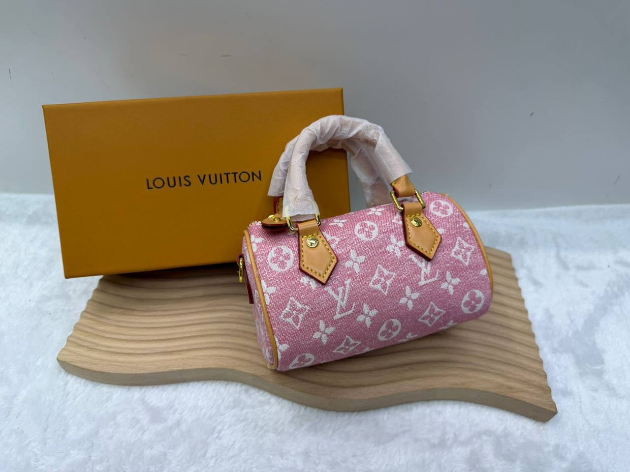 LV
90 dhs🪙🌨️

Zain114
♥️♥️♥️