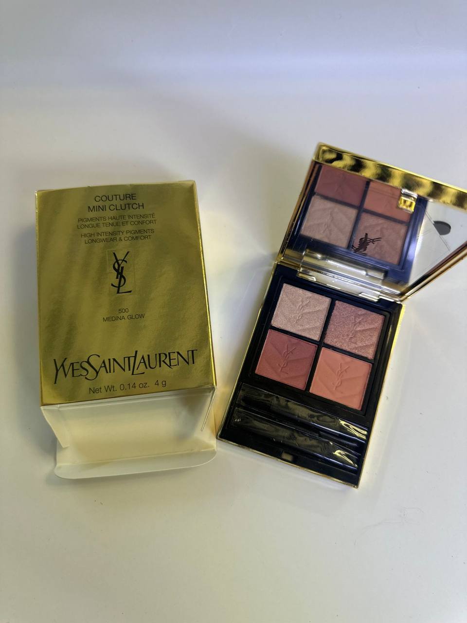 YSL EYESHADOW
45 dhs✅

Zain01
♥️♥️♥️