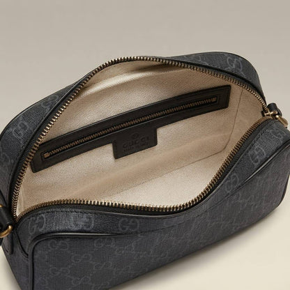 GUCCI Gents Crossbag
Clutch Zipper Pouch
Detachable Strap
Silver & Gold Hardware
Size : 24 cm
With BOX

100 dhs💛

Zain239
♥️♥️♥️