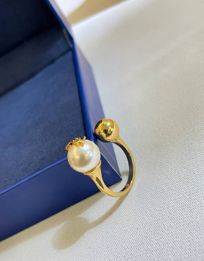 YSL ❤️‍🔥

Ring 💍 free size

Master quality 💯

With normal boxes 🗃️ 
100 DHS 🇦🇪🇦🇪🇦🇪

Zain216
♥️♥️♥️