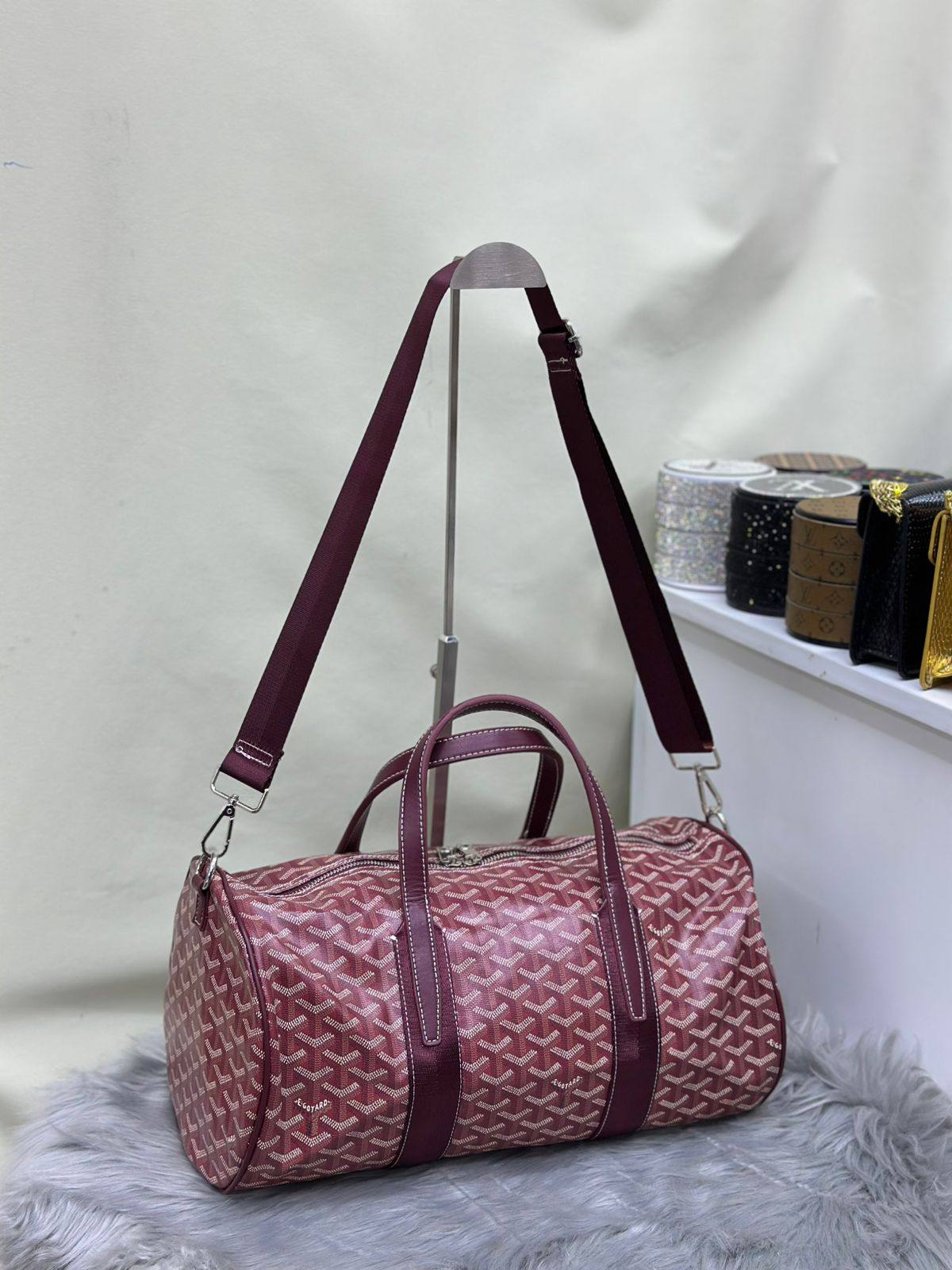 GOYARD Travel Bags
SIZE  ……… 40CM🥰
120 dhs🪙🌨️

Zain244
♥️♥️♥️