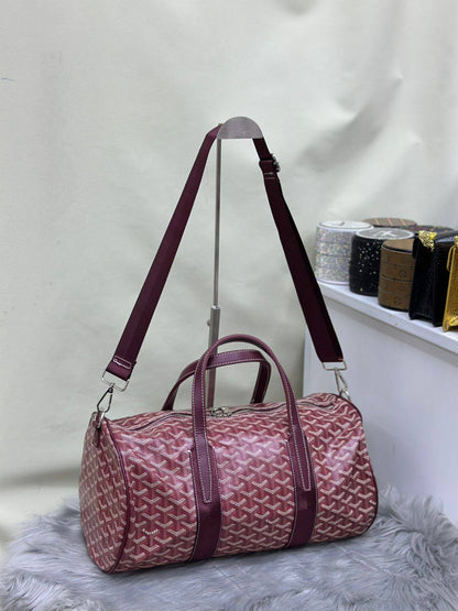 GOYARD Travel Bags
SIZE  ……… 40CM🥰
120 dhs🪙🌨️

Zain244
♥️♥️♥️