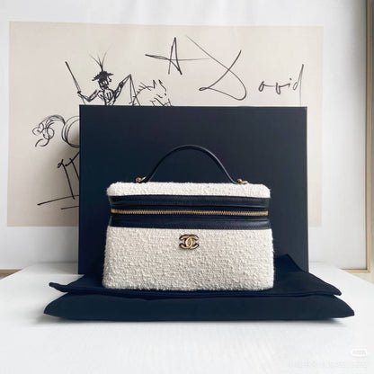 Master Bags
For Price 👇 WhatsApp✅
0568585901 
0507557372
0552275751 Owner Zain 👌

Zain10
♥️♥️♥️