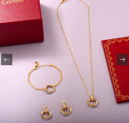 *Cartier 😍*
Necklace 🦋
Earring🔥
Bracelet 💥
Master quality 💯
With normal boxes 📦 
175 dhs🇦🇪🇦🇪

With master box 🗃️ 
215 dhs🇦🇪🇦🇪

Zain216
♥️♥️♥️