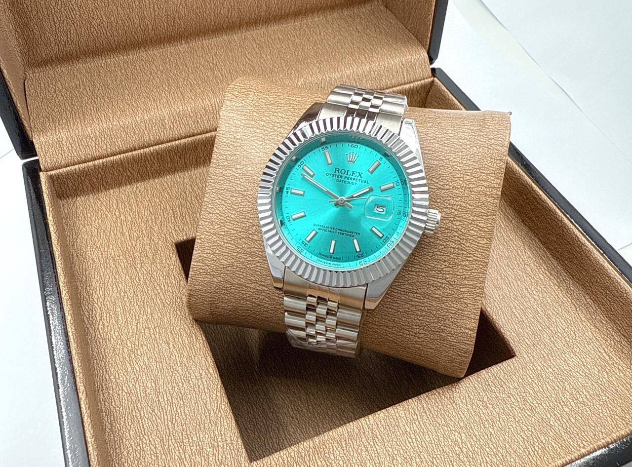 Rolex
Men’s watches 
60 dhs🪙

Zain45
♥️♥️♥️