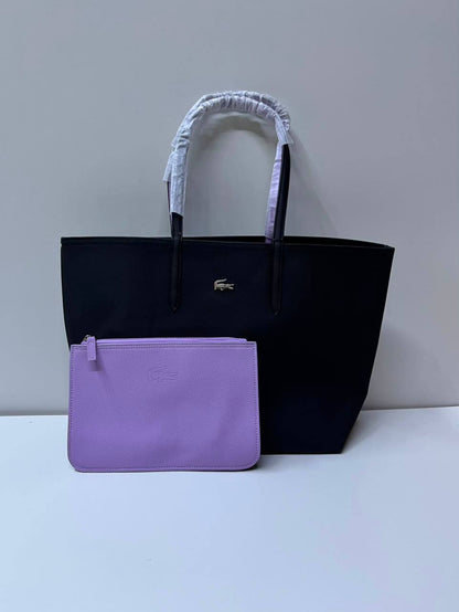 Lacoste 
75 dhs💓
size 47×13×28cm

Zain42
♥️♥️♥️