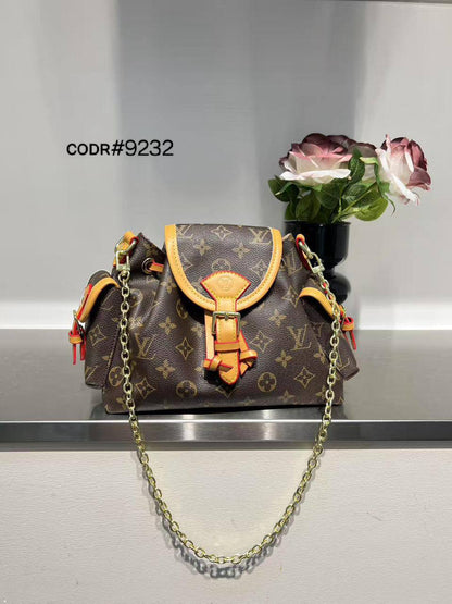 LV
ᴏᴅʏssᴇ́ᴇ ᴍᴏɴᴏɢʀᴀᴍ
ᴄʀᴏssʙᴀɢ ᴇ/ ʟᴏɴɢ sᴛʀᴀᴘ
sɪᴢᴇ : 29 cm

75 dhs🪙💕

Zain31
♥️♥️♥️