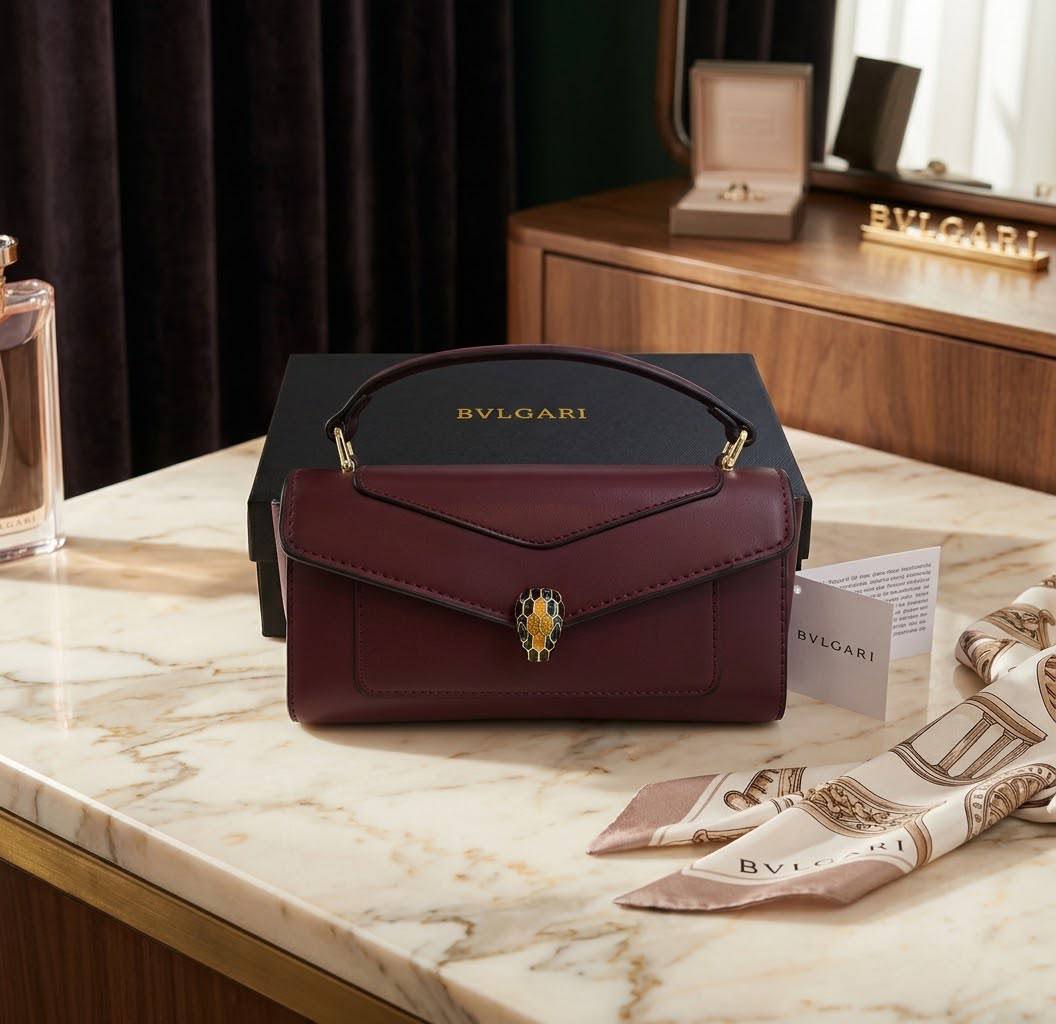 Bvlgari 

115 dhs🇦🇪🇦🇪

Zain254
♥️♥️♥️