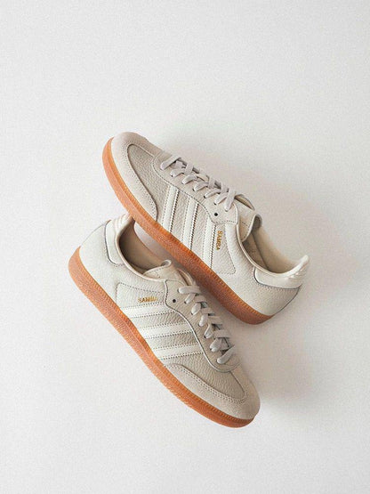 Adidas  Samba
Size 36 to 45
60 dhs🪙💕

Zain05
♥️♥️♥️