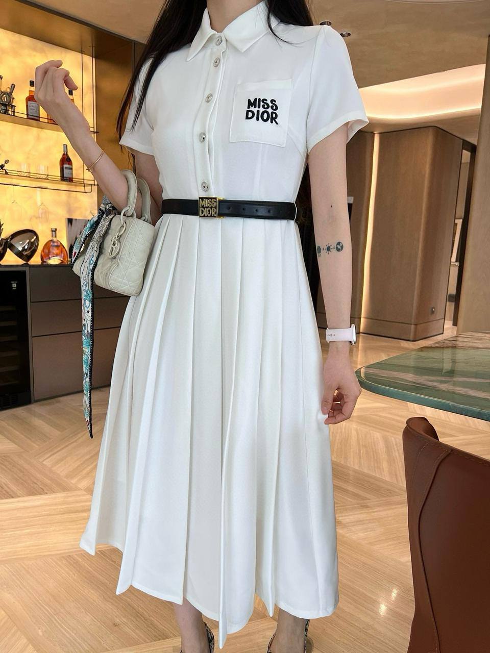 *New collections 
190 dhs👑
*good  quality  
*Sizes:S M L 
*AVAILABL

Zain231
♥️♥️♥️