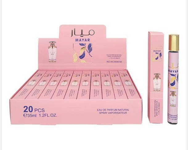 Perfume box

20 pc inside

80 dhs 

full box🎁🎁🎁

Zain254
♥️♥️♥️
