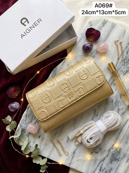 Aigner 

95 dhs
With box 

Zain72
♥️♥️♥️