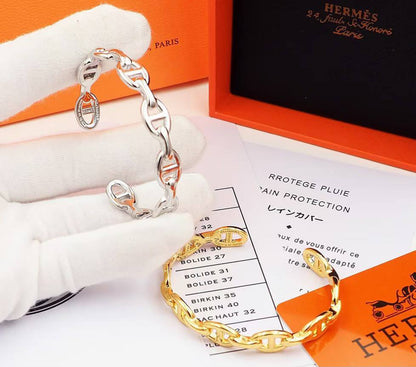 HERMES

BANGLE’s 
Free size  

Master

With normal box🎁
60 dhs🇦🇪🇦🇪

With master box 🎁
75 dhs🇦🇪🇦🇪


Zain263
♥️♥️♥️
