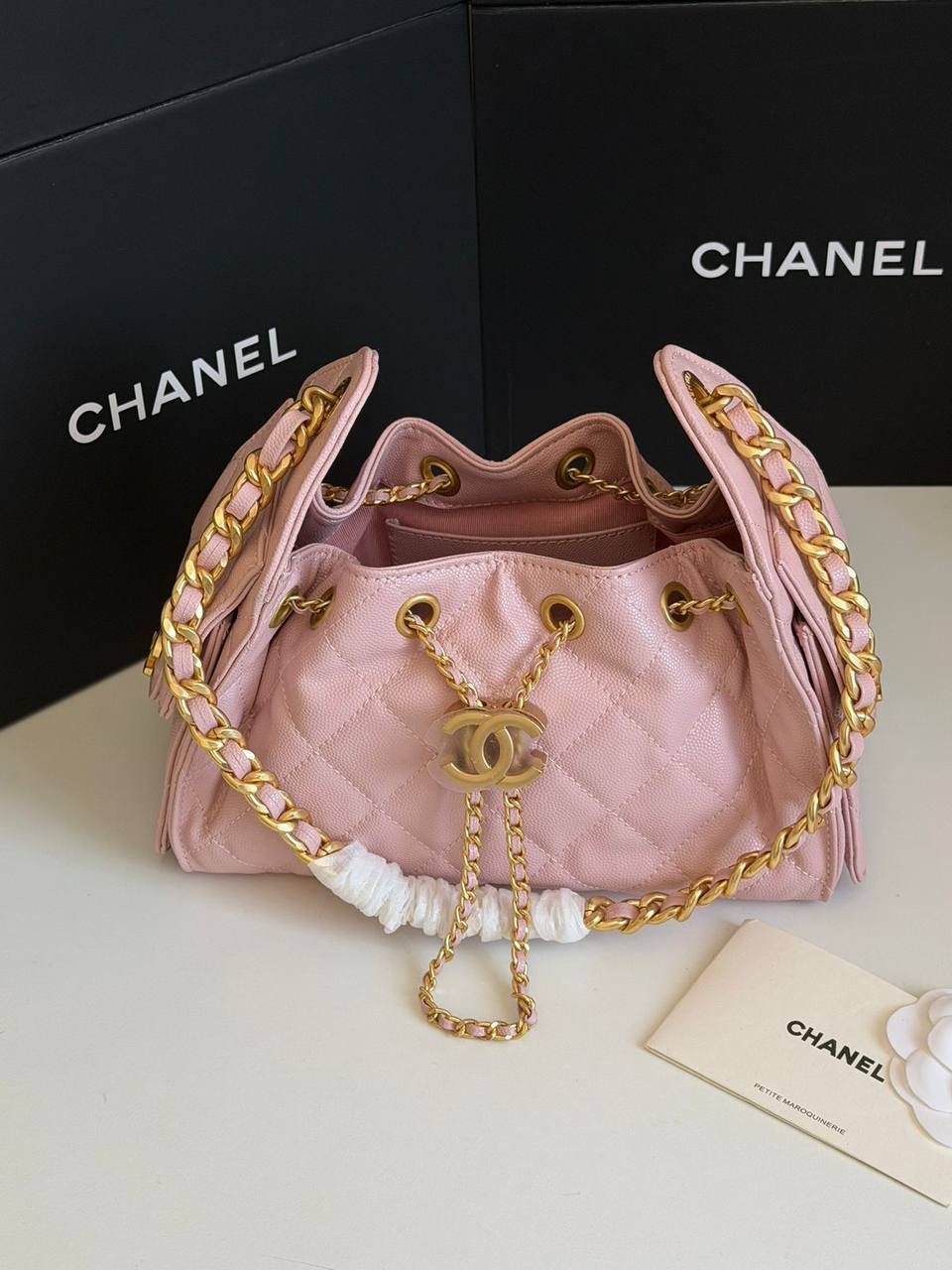 Chanel
Master🌺
270 dhs✅

Zain134
♥️♥️♥️