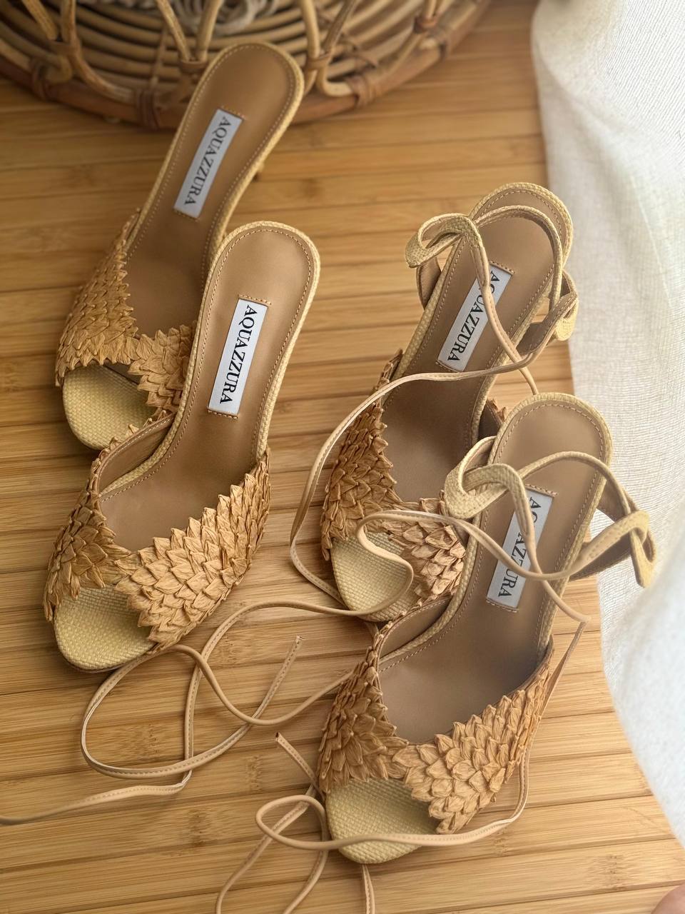 Aquazzura
AAA Quality
𝗦𝗶𝘇𝗲 𝟯𝟲 𝘁𝗼𝗼 𝟰𝟮 
550 dhs💓

Zain303
♥️♥️♥️
