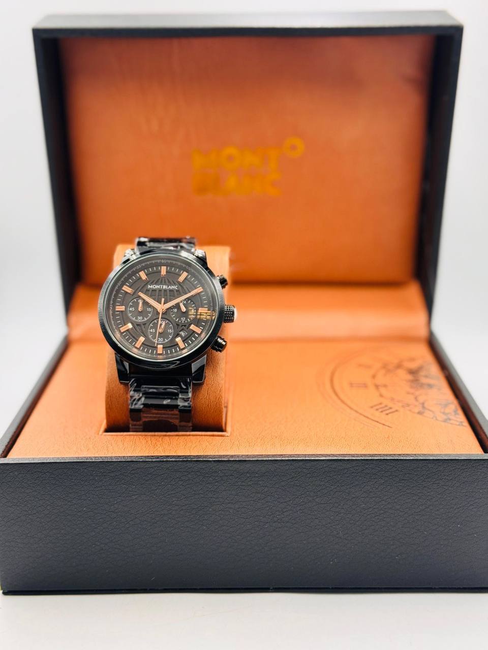 Mont blanc Men
*Chronograph working*🔥
*Offer price 
65 dhs🪙
Limit Stock

Zain08
♥️♥️♥️