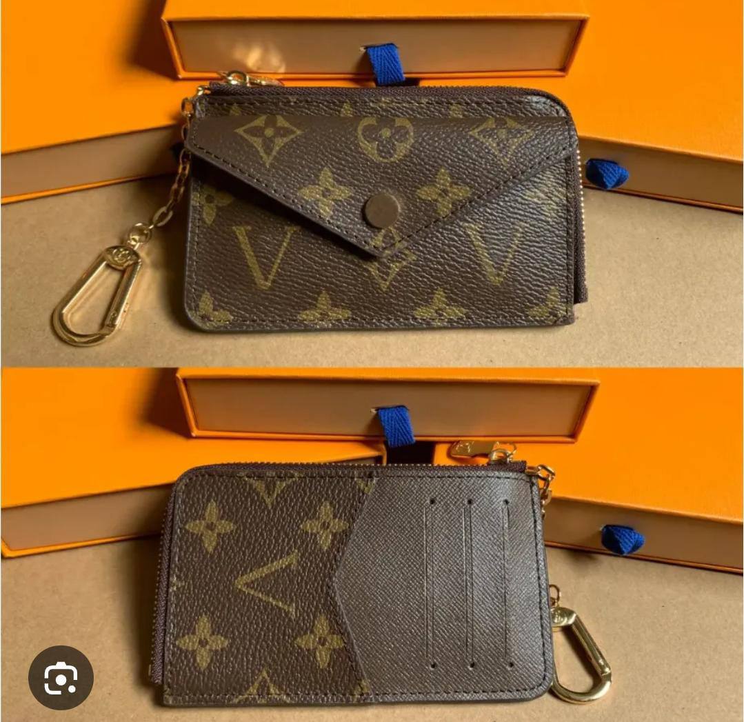 LV

AVAILABLE 

WALLAT 

WITH BOX 🎁 

50 dhs🇦🇪🇦🇪🇦🇪

Zain169
♥️♥️♥️