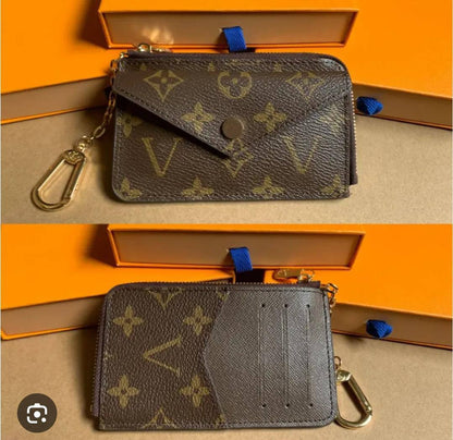 LV

AVAILABLE 

WALLAT 

WITH BOX 🎁 

50 dhs🇦🇪🇦🇪🇦🇪

Zain169
♥️♥️♥️