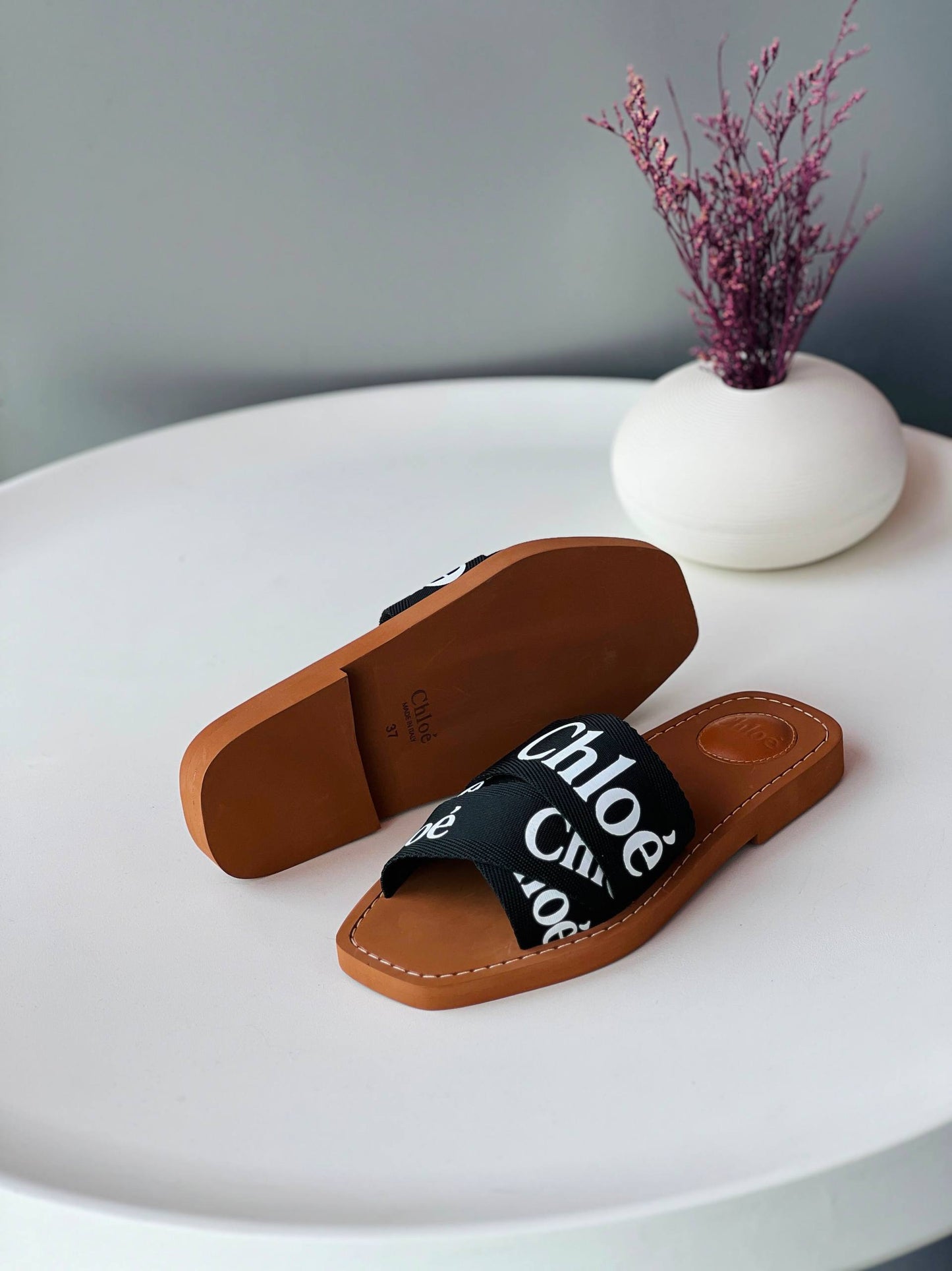 Chloe
Size 36-41
_Super master high quality_🪡
280 dhs✅

Zain176
♥️♥️♥️