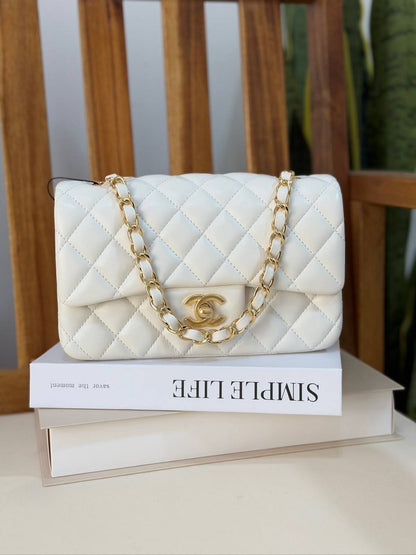 CHANEL 💫
Super Master Quality ⚡️
Original Packing 🎁
Size 20CM📏

For Price 👇 WhatsApp✅
0568585901 
0507557372
0552275751 Owner Zain 👌


Zain321
♥️♥️♥️