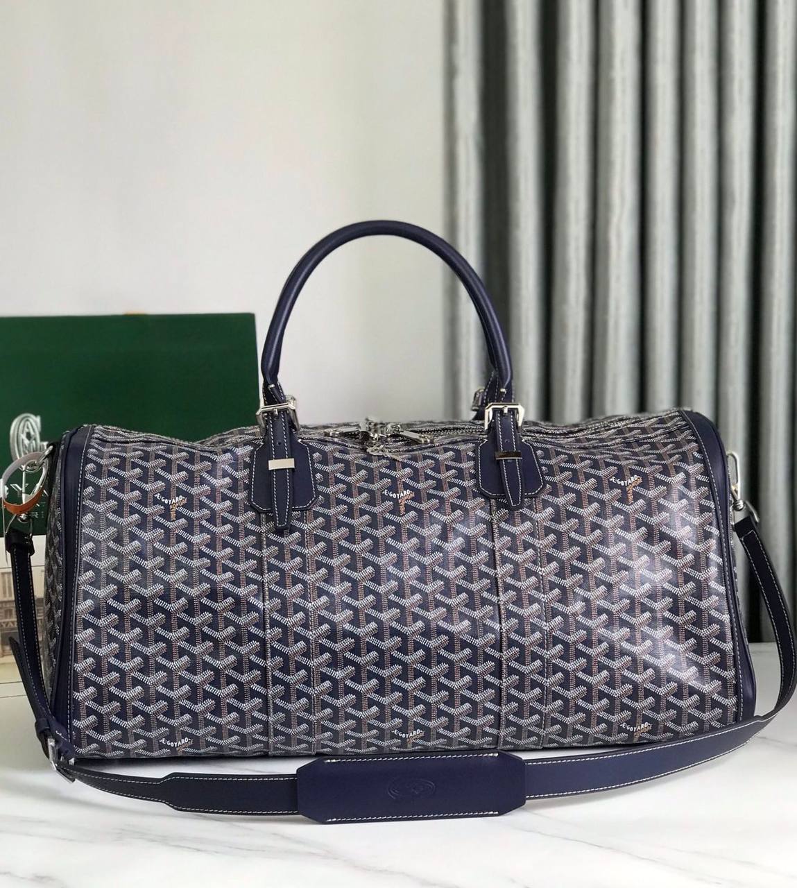 GOYARD TRAVELING BAG 
COPY ONE NEE CAME 
150 dhs🪙🌨️

Zain39
♥️♥️♥️