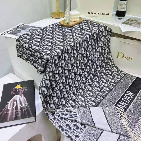 Winter scarf 
45 dhs❣️

Zain93
♥️♥️♥️