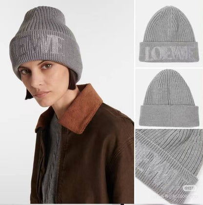 Winter Knitted Hat 
65 dhs🪙🌨️

Zain231
♥️♥️♥️