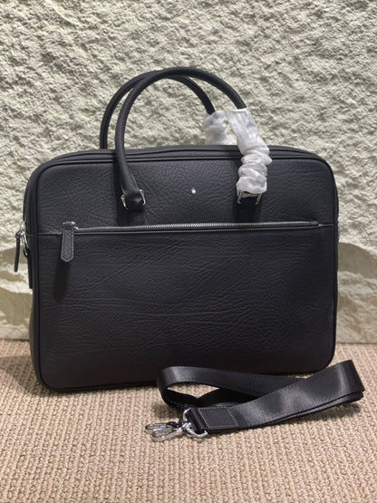 MONTBLANC

Laptop Bag

Master Quality
700 dhs🇦🇪🇦🇪

Zain179
♥️♥️♥️