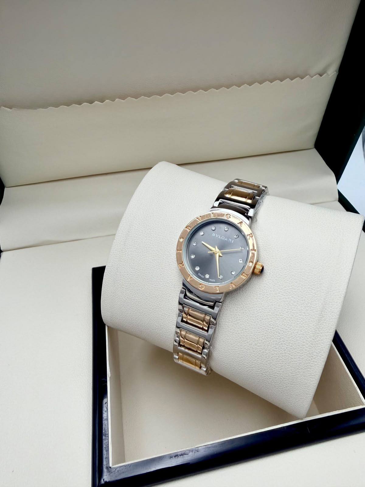 Cartier 
Bvlgari
Swarovski
Versace
 Gucci

55 dhs

Zain45
♥️♥️♥️