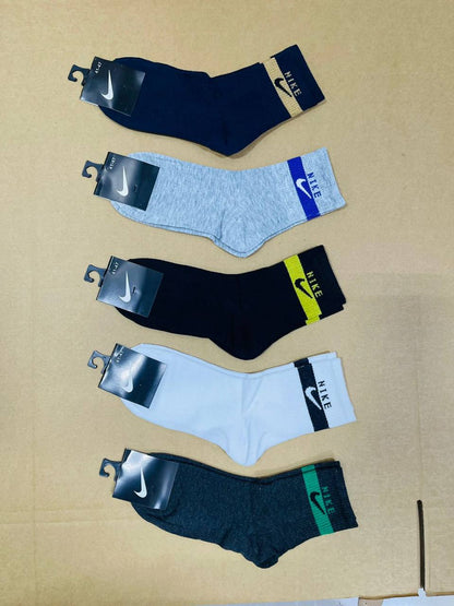 Socks
10 pcs pack

30 dhs🇦🇪

Zain27
♥️♥️♥️
