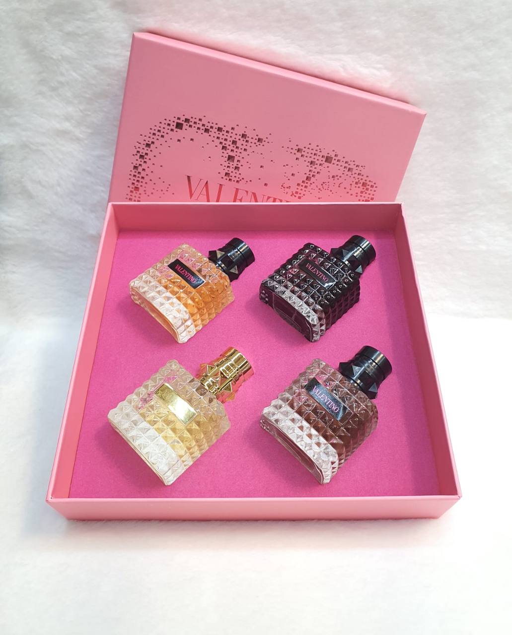 Perfume Boxes
60 dhs🪙

Zain64
🌸🌸🌸
