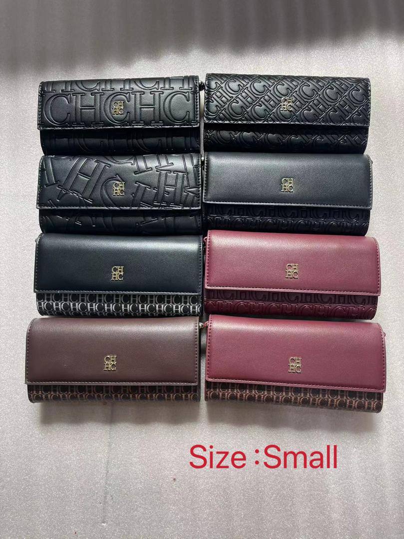 Bags 
85 dhs✅
with box
🎁🎁🎁

size big      20cm
size small  19cm

Zain26
♥️♥️♥️