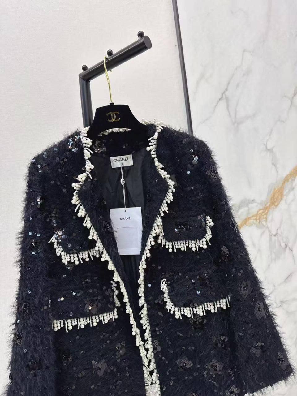 *New collections*                                                
CHANEL
*Super Master quality*
*Sizes: S M L* 
850 dhs🇦🇪🇦🇪

Zain308
♥️♥️♥️