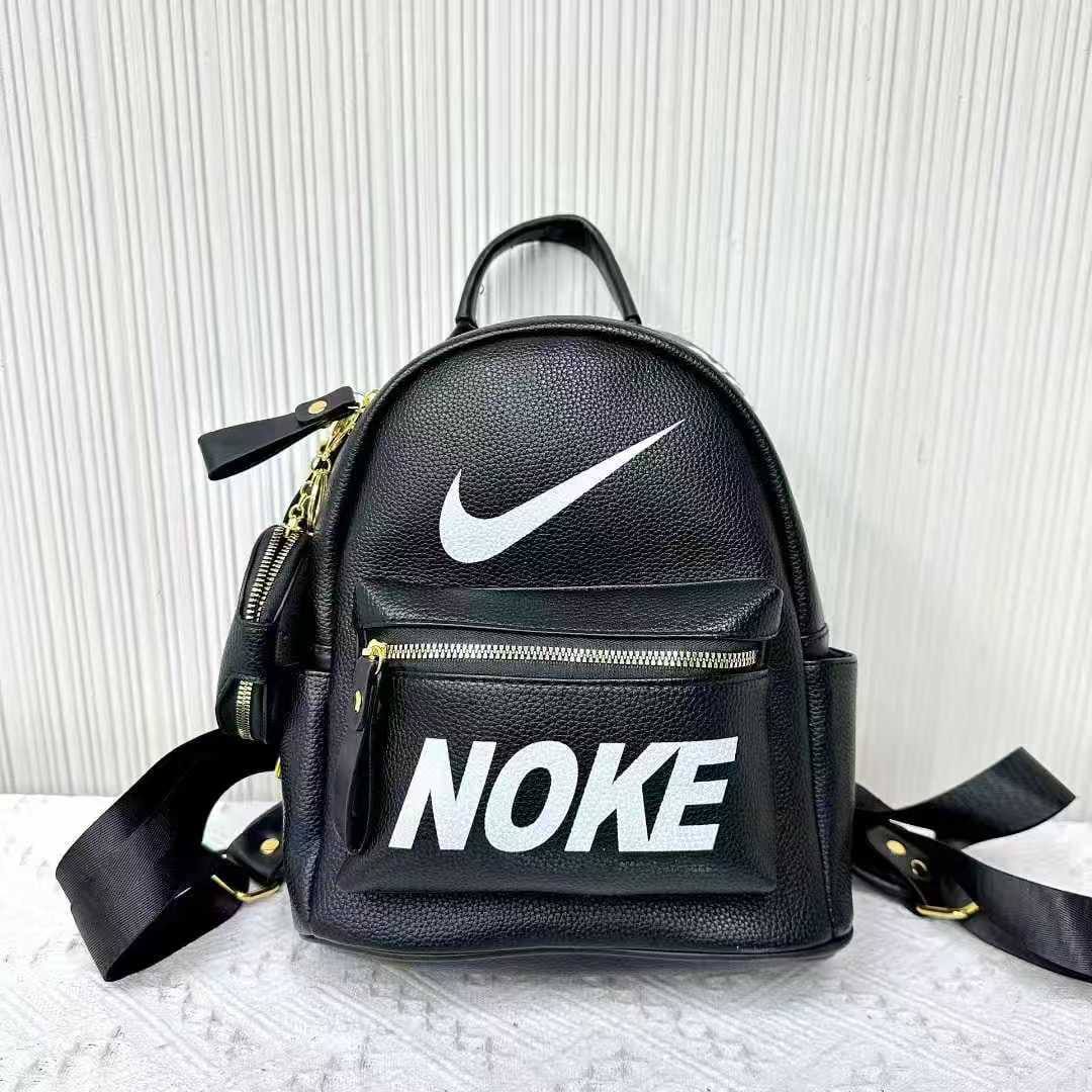 NIKE
50 dhs✅

Zain232
♥️♥️♥️