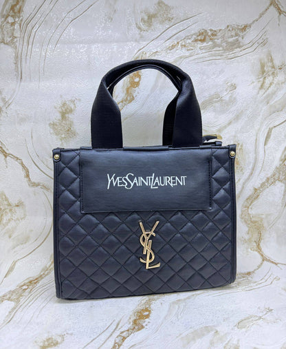 Chanel
YSL
70 dhs❣️

Zain50
♥️♥️♥️