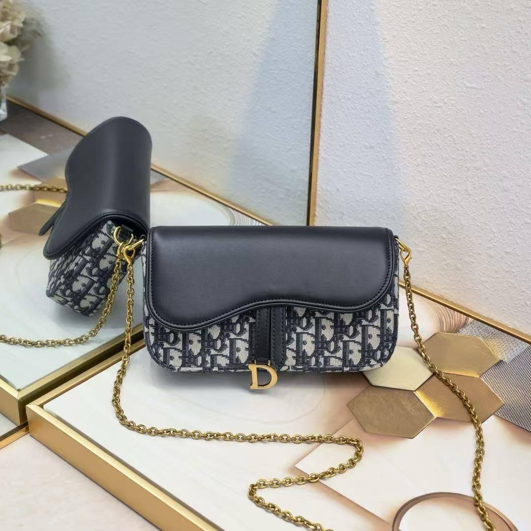 Master Bags ++++
For Price 👇 WTSP Text Zain 0568585901

Zain111
♥️♥️♥️