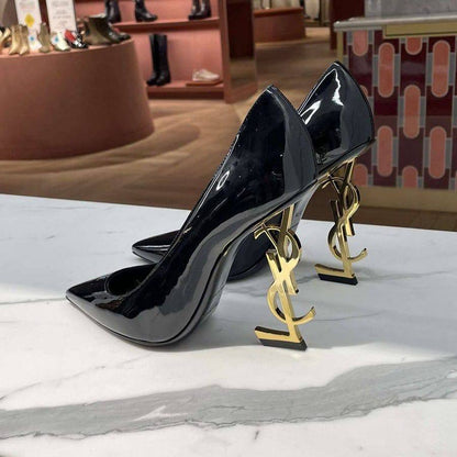 YSL 

280 dhs🗽
*SIZE  36   TO   41*

Zain224
♥️♥️♥️