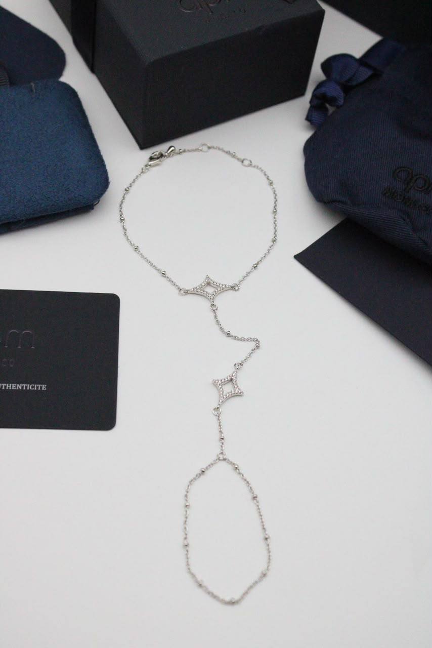 Master branded accessories 

Ask Price WhatsApp

0568585901
0507557372

Zain122
♥️♥️♥️