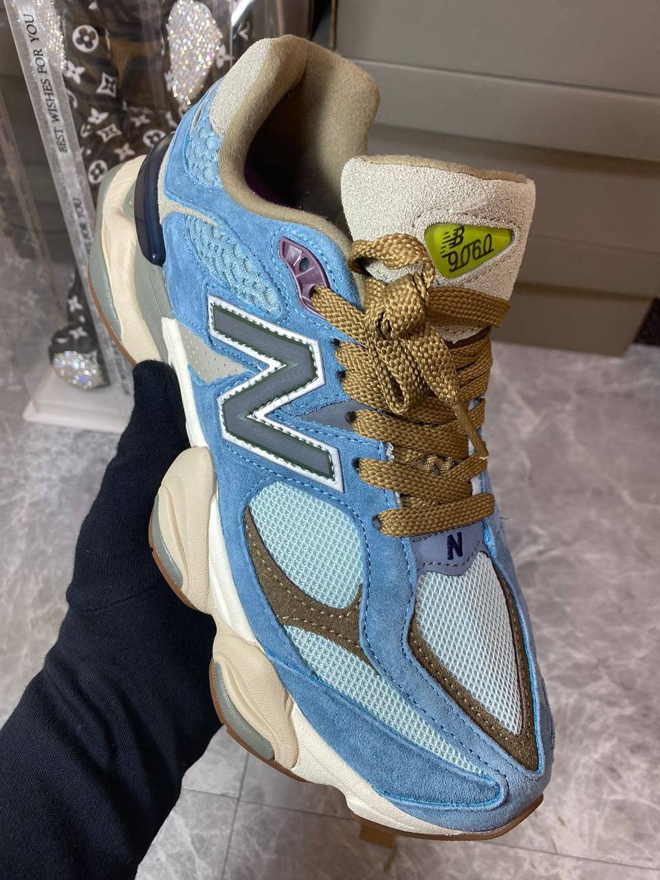 New Balance 9060
Pink 36-41
Other color 36-45
On Discount Now 🤩
210 dhs🇦🇪🇦🇪

Zain242
♥️♥️♥️