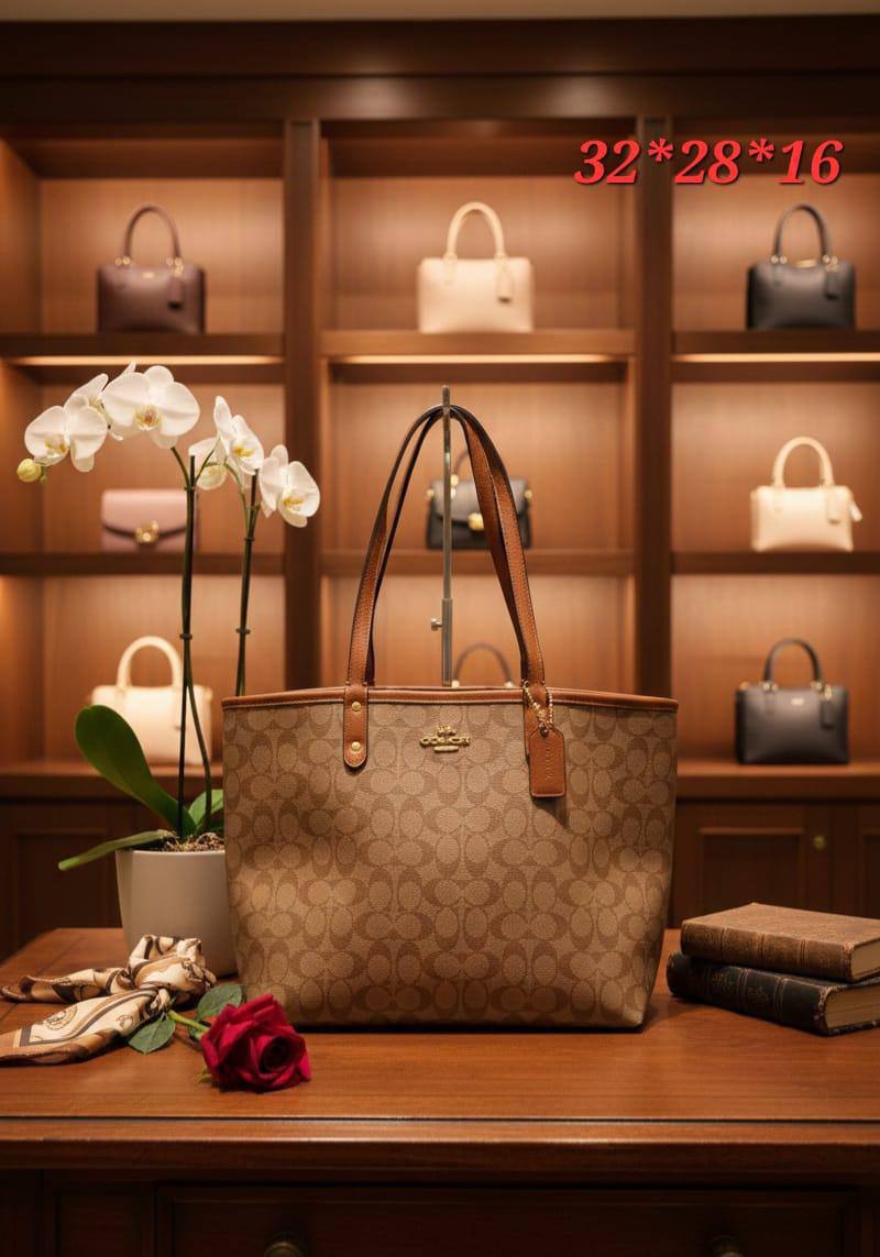COACH TOTE
95 dhs🪙🌨️

Zain254
♥️♥️♥️