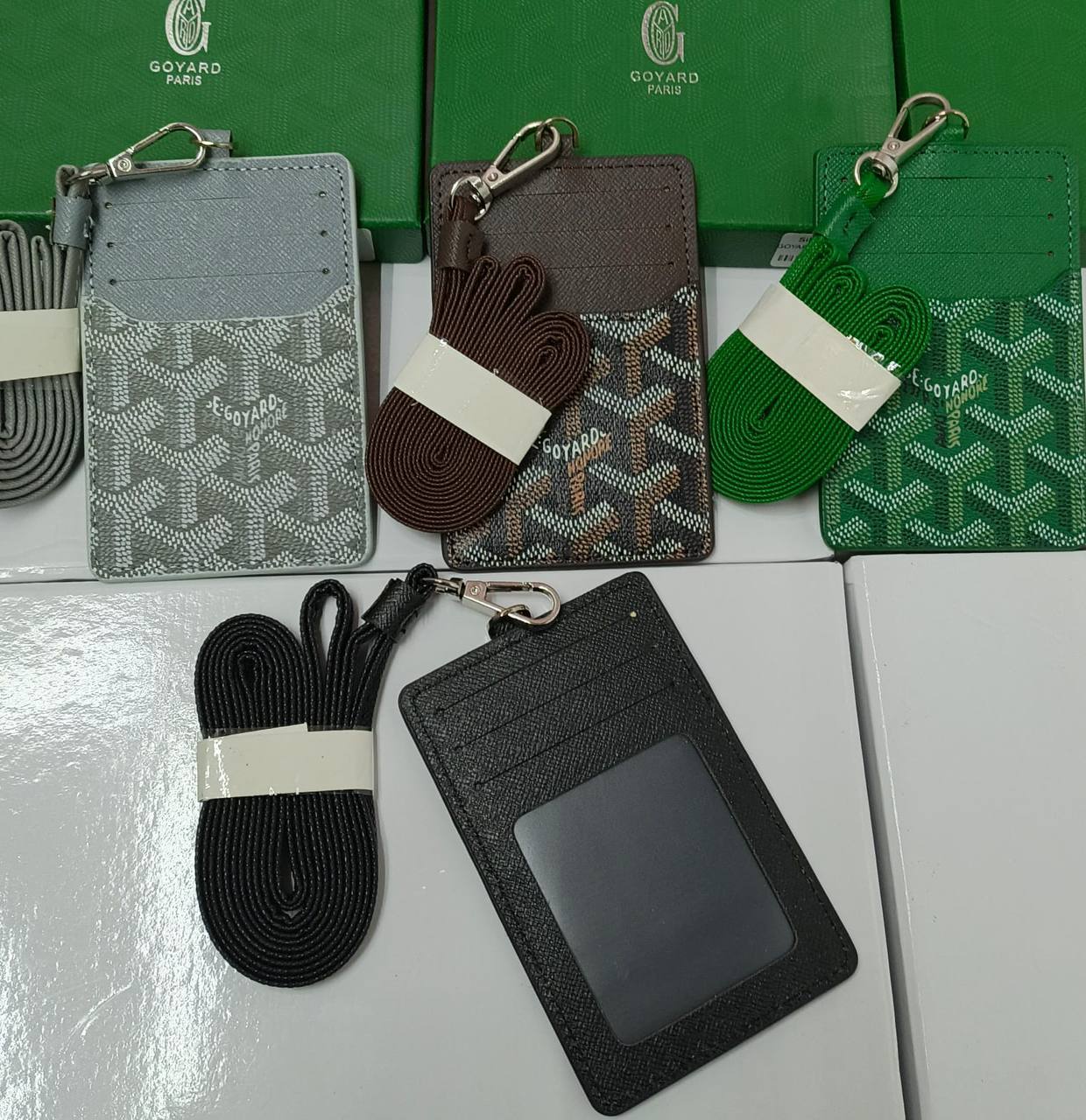 AVAILABLE 

CARDHOLDER 

WITH BOX 
30 dhs🇦🇪🇦🇪

Zain169
♥️♥️♥️