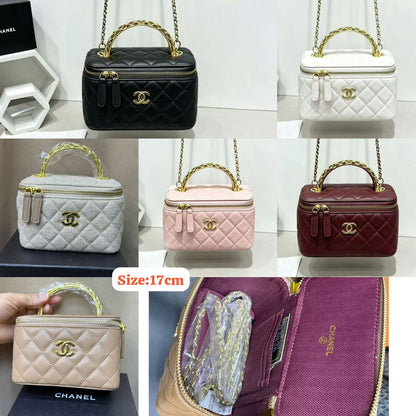 Chanel makeup
Good quality 
Size 17cm
100 dhs✅
With box 📦

Zain70
♥️♥️♥️