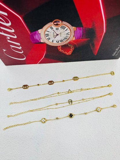 Stainless steel ❤️‍🔥*
Non tarnish 💯
ONE Piece 🦋
With black boxes 📦 
20 dhs💓
With normal boxes 🗃️ 
And paper bag 🛍️
30 dhs💓

Zain216
♥️♥️♥️