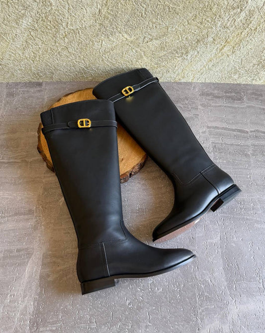 DIOR ⭐️

SuperMaster Quality 💯

850 dhs🇦🇪🇦🇪

Size: 36-41💥

Zain171
♥️♥️♥️